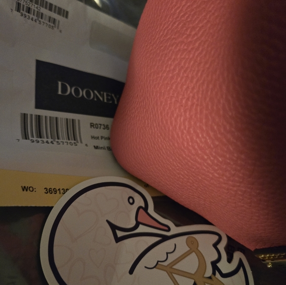 Dooney and Bourke Mini Barlow With Matching Wallet - Picture 3 of 5